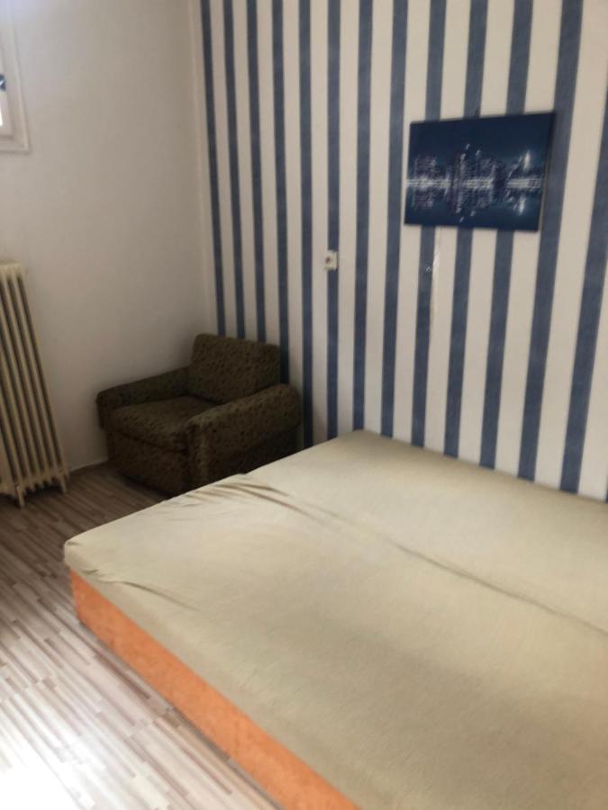 Easy Backpacker Old Town Apartment Kosice Ngoại thất bức ảnh