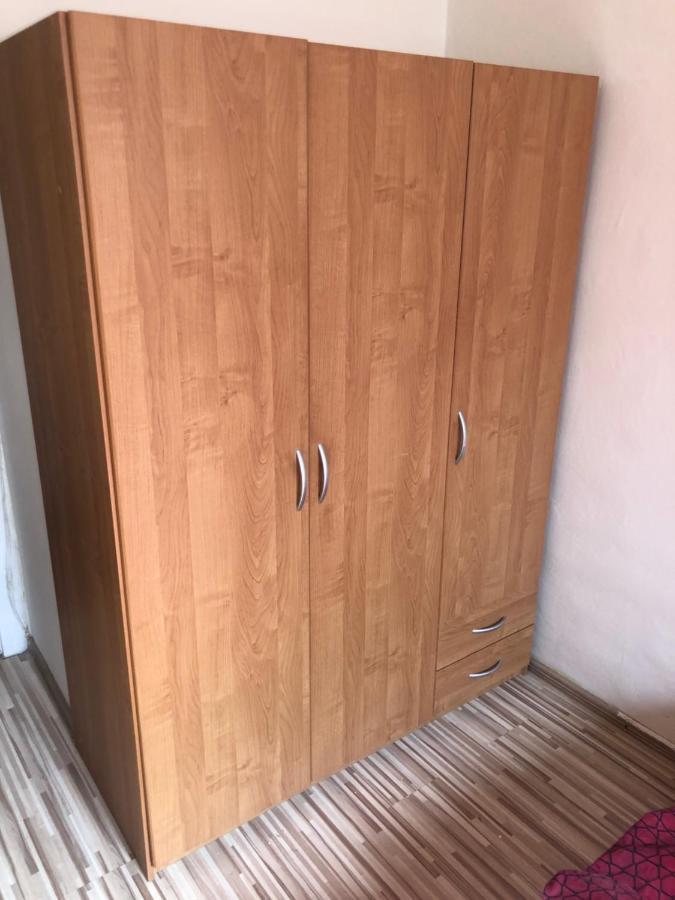 Easy Backpacker Old Town Apartment Kosice Ngoại thất bức ảnh
